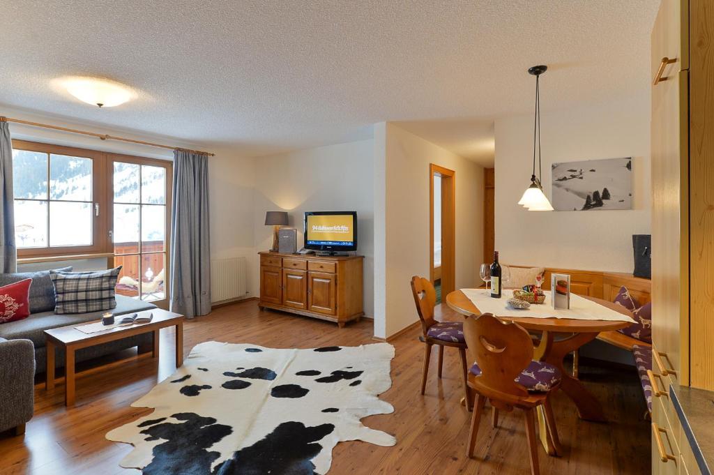 Fuermesli Appartements Lech am Arlberg Room photo
